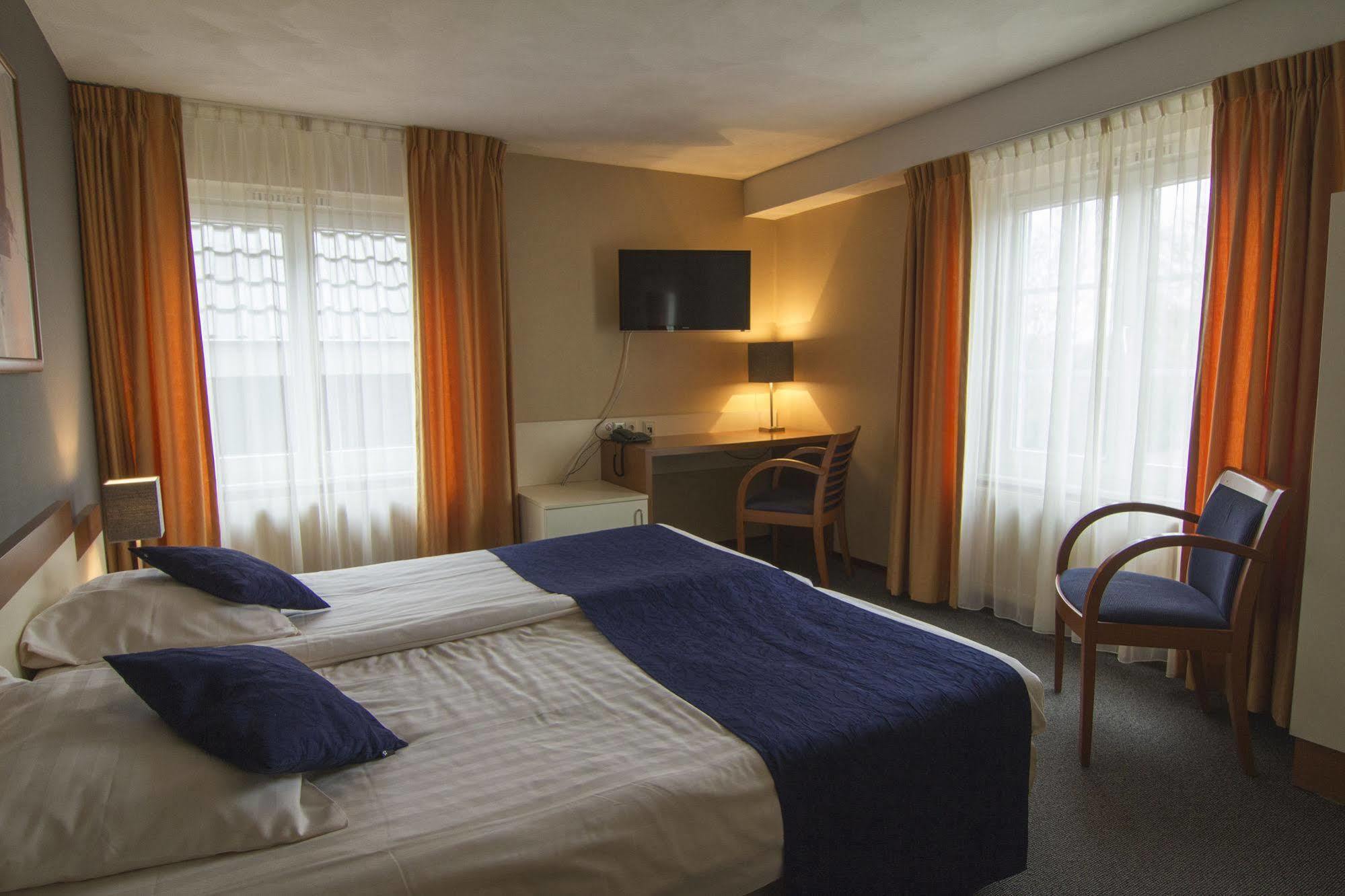 Hotel Boer Goossens Den Dungen Exteriér fotografie